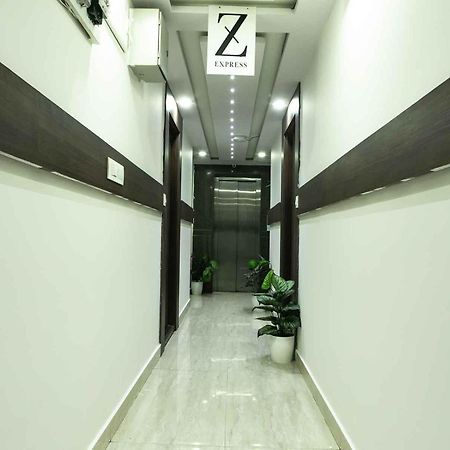 Hotel Z Express Enzyme Bengalúr Exteriér fotografie